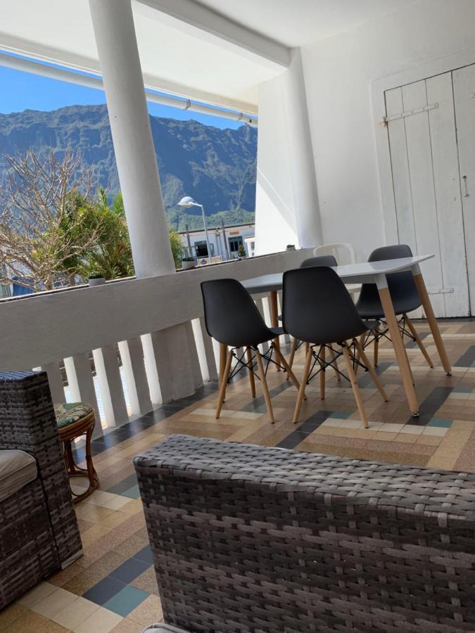Hotel Le Petit Randonneur Cilaos Exteriör bild